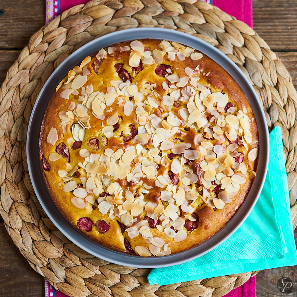 Jogurtovo pecivo s češnjami